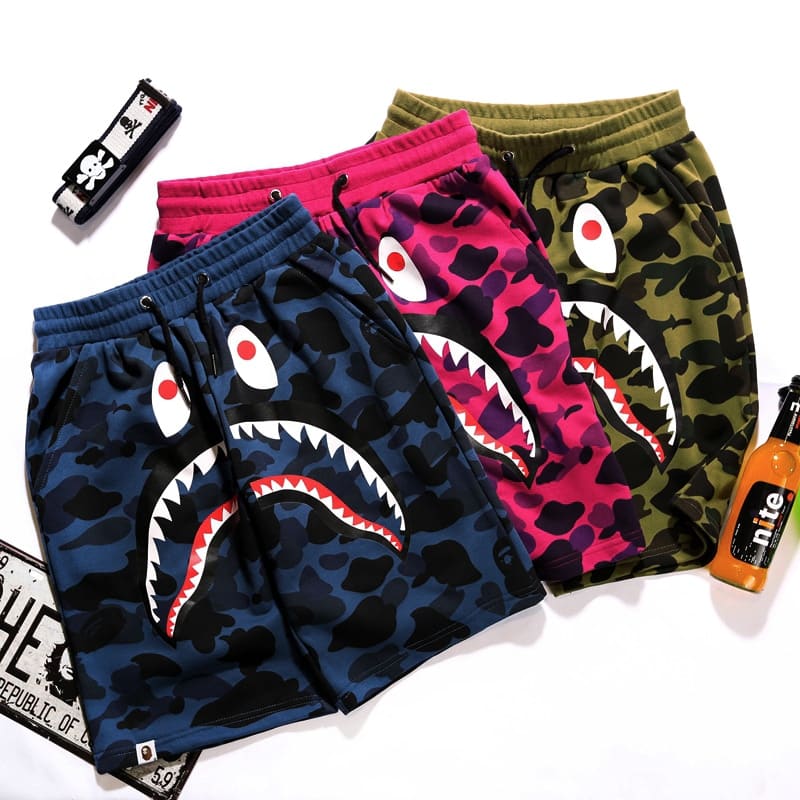 BAPE X Shark Head High Street Terry Capris Camouflage Short BAPE X Shark Head High Street Terry Capris Camouflage Short